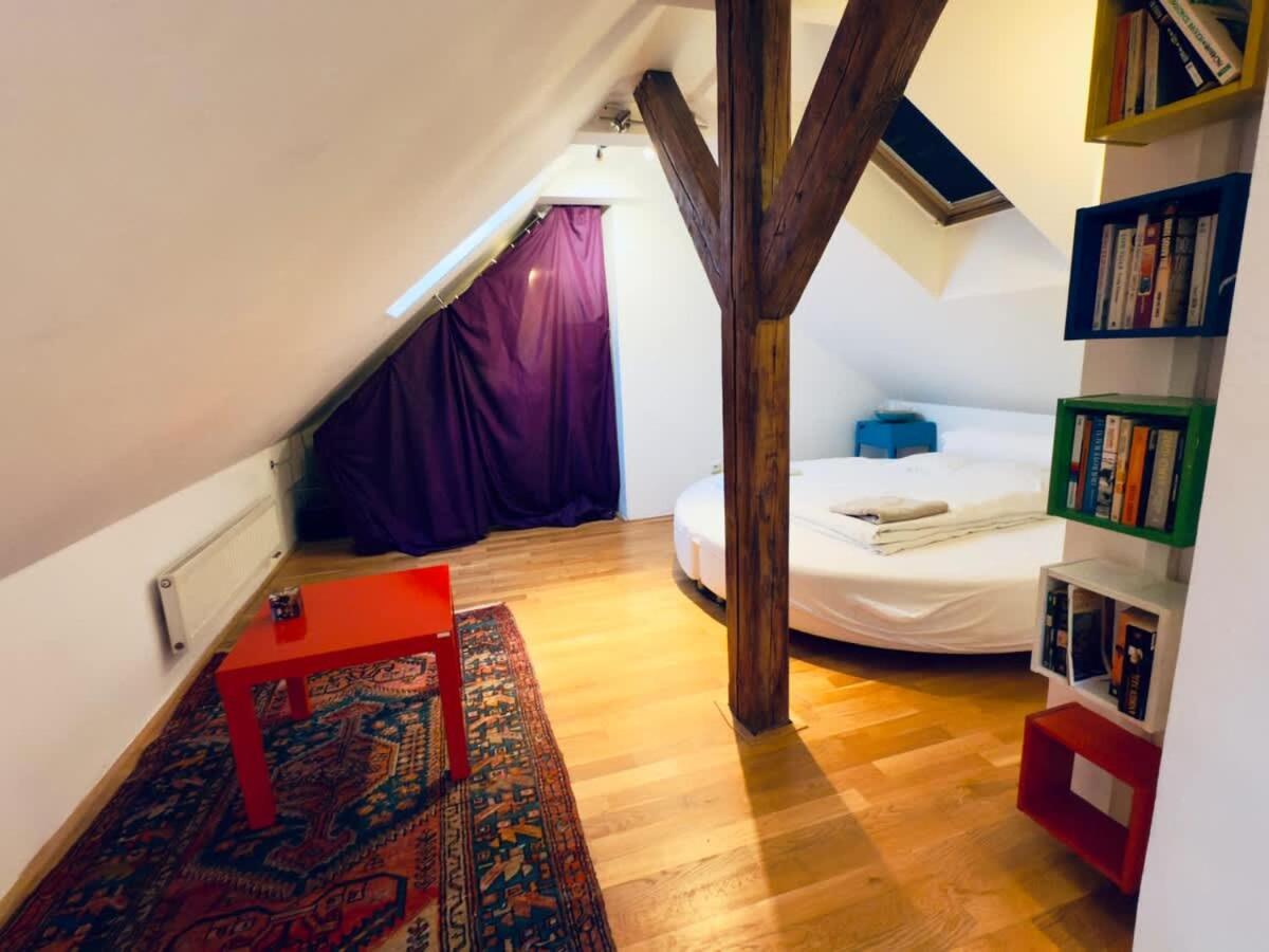 Attic 15 Min To Charles Bridge * Prague